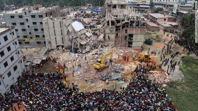 Dhaka, le mani insanguinate del capitale