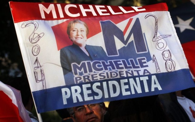 foto elezioni cile ballottaggio bachelet matthei 01 1