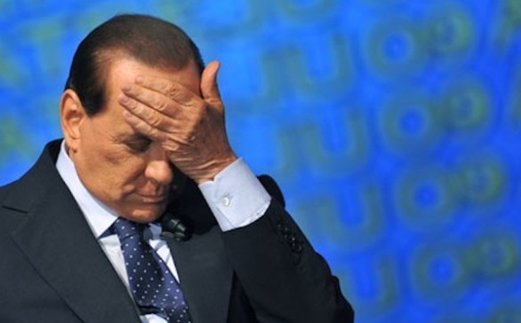 silvio-berlusconi-facepalm1-586x364