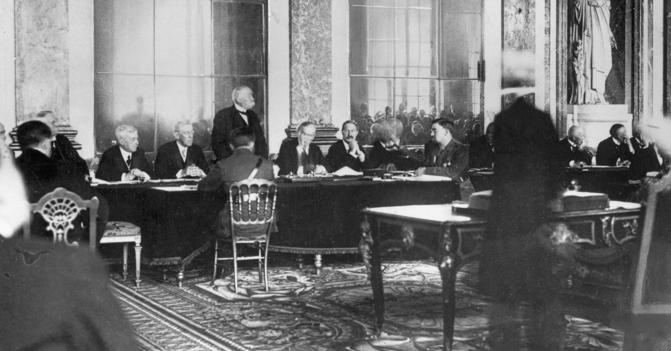 trattato-Versailles-1919-corbis-kdrF--672x351IlSole24Ore-Web