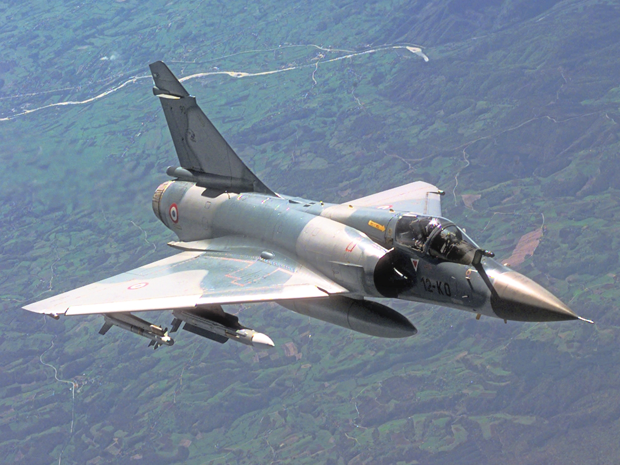 Mirage 2000C in-flight 2 cropped