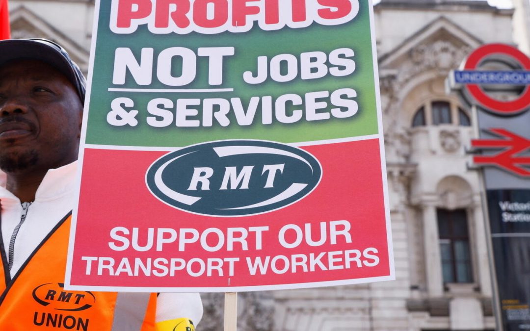 Gran Bretagna. I ferrovieri non mollano, verso nuovi scioperi!
