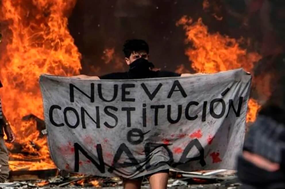 Cile. La sconfitta sulla nuova costituzione